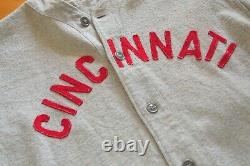 1939 The Natural Movie Cincinnati Reds Game Worn (utilisé) Flannel Jersey 46