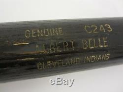 Albert Belle Indiens Jeu Utilisé Fissurée Batte De Baseball Louisville Slugger
