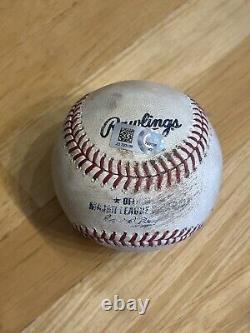 Balle de baseball utilisée lors du match des Cubs au Wrigley Field le 20 juin 2019 contre les Mets, début d'Adbert Alzolay