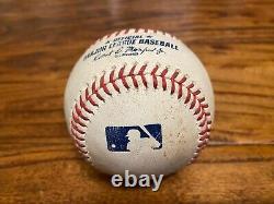 Baseball utilisé lors du match des Anges de Mike Trout le 1er juin 2023 contre les Astros : Foul de Blanco MLB Auth