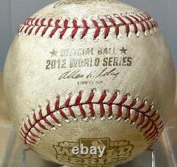 Buster Posey Game-used 2012 Série Mondiale Game 2 Batted Baseball Giants / Tigers