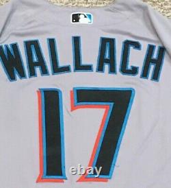 Chad Wallach Taille 46 #17 2019 Miami Marlins Jeu Utilisé Jersey Route Grise Mlb Holo