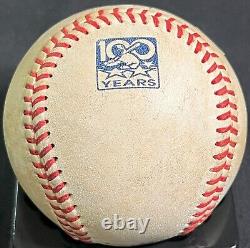 Chin-Feng Chen des Los Angeles Dodgers a signé une balle de baseball FSL utilisée en jeu avec JSA