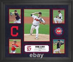 Collage de 5 photos de Shane Bieber des Cleveland Indians avec un morceau de balle de match utilisée