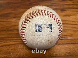 Connor Wong Red Sox Double Baseball utilisé lors du match du 22 août 2023 contre les Astros de Verlander, coup #82.