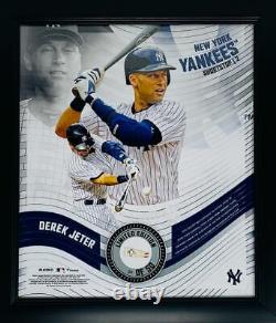 Derek Jeter Ny Yankees Encadré 15 X 17 Jeu De Baseball D'occasion Collage Le 50/50