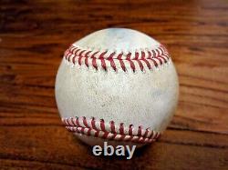 Eugenio Suarez Mariners Jeu Utilisé Single Baseball 7/31/2022 Hit #973 Astros Logo