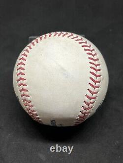Jeux de baseball utilisé le 20/09/2020 : Ronald Acuna atteint par une balle lancée (HBP), Austin Riley
