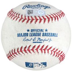 La balle de baseball officielle utilisée par Alex Cobb des Baltimore Orioles lors d'un match.