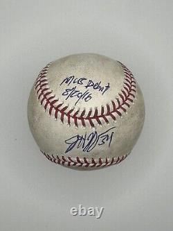 Les Rocheuses Jeff Hoffman ont signé une balle de baseball utilisée lors de ses débuts dans la MLB, authentifiée et autographiée.