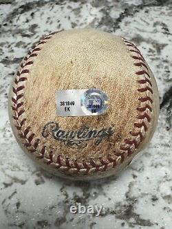 Madison Bumgarner a signé une balle de baseball utilisée en jeu avec authentification MLB & JSA