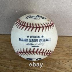 Mariano Rivera HOF signé utilisé lors du match de baseball de la Major League New York Yankees