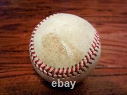 Michael Brantley Astros 2021 Alds Jeu 1 Jeu Utilisé Baseball Sac Bunt + Bregman