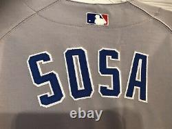 Rare Sammy Sosa Chicago Cubs Jeu Utilisé Route Baseball Jersey