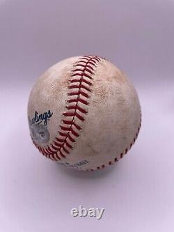 Stade Wrigley Field 100 ans 1514-2014 Balle de baseball utilisée lors du match anniversaire MLB COA