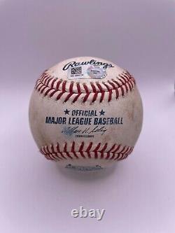 Stade Wrigley Field 100 ans 1514-2014 Balle de baseball utilisée lors du match anniversaire MLB COA
