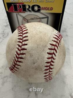 'Utilisation d'une balle de jeu de Derek Jeter lors de sa dernière saison - Dernier match au Tropicana Field le 17/09/14 MLB'