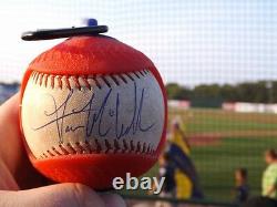 Veste Sweetspot Autographié Signé Baseball 2b Utilisé @ Los Angeles Dodgers Game