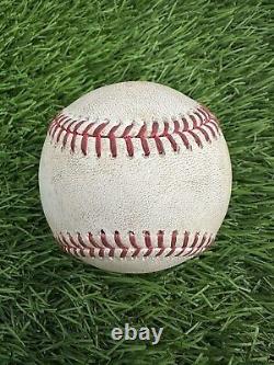 Will Benson Cincinnati Reds Balle de baseball utilisée en jeu 2023 2ème triple carrière MLB Auth